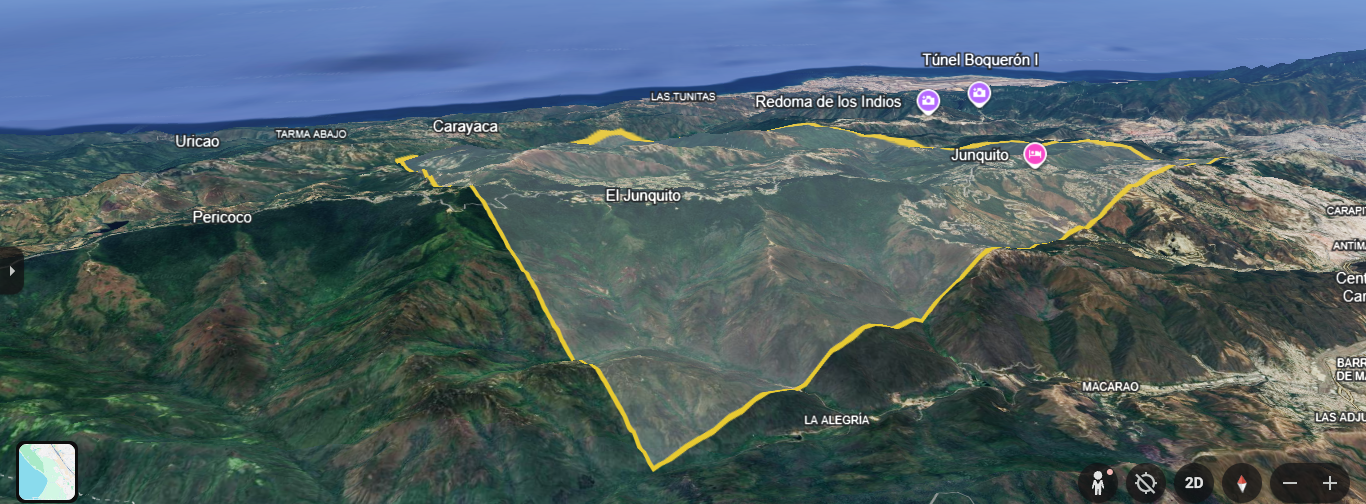 The large mountain range covering the Junquito perimeter