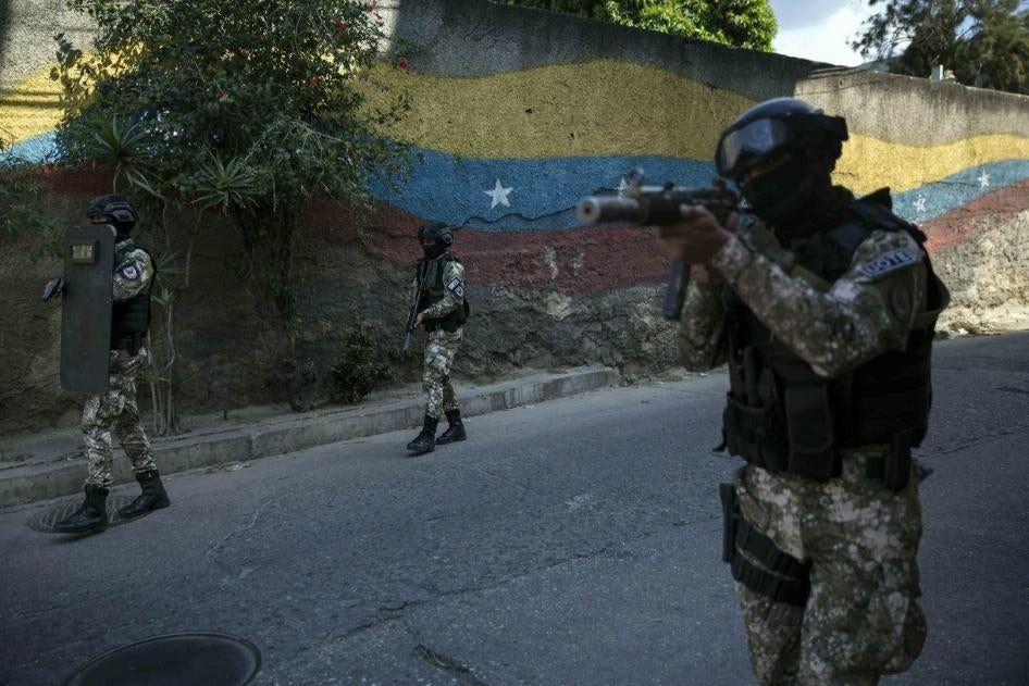FAES units operating during the siege